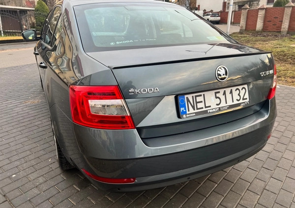 Skoda Octavia cena 58000 przebieg: 177825, rok produkcji 2017 z Wąsosz małe 191